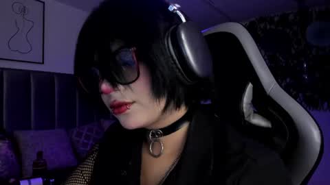 Camila online show from 06/18/26, 01:50