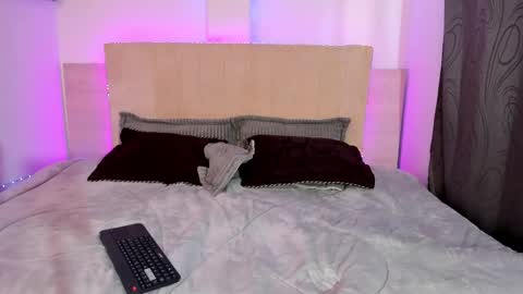 Kate online show from 10/30/25, 10:10