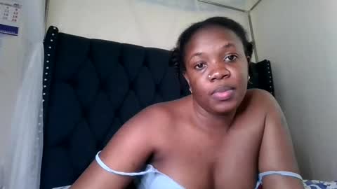kitty_kerry online show from 07/28/26, 11:17