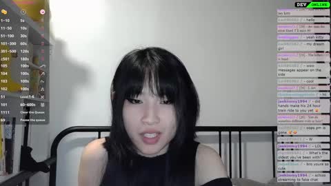 Kitty online show from 10/10/25, 12:42