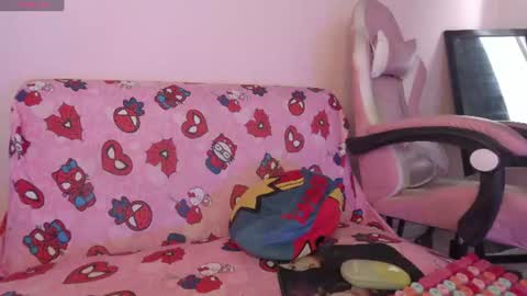 Snapshot of kitty_kryss chatting on 06/30/26, 07:48 kitty_kryss online show from 06/30/26, 07:48