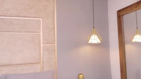 kitty_model online show from 05/06/26, 11:37