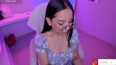 Snapshot of kitty_patitas_suavess chatting on 06/04/26, 02:39 Kitty online show from 06/04/26, 02:39