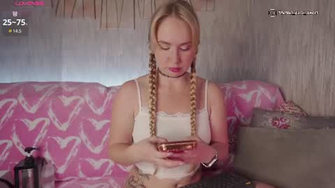Kelsi and Ricky online show from 07/12/26, 08:16