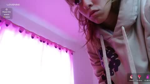 Aleja online show from 06/16/26, 07:38