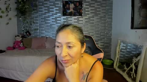 violet online show from 09/16/25, 05:08