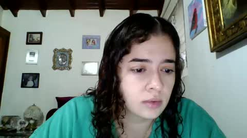  kitty independent model online show from 12/28/24, 09:08