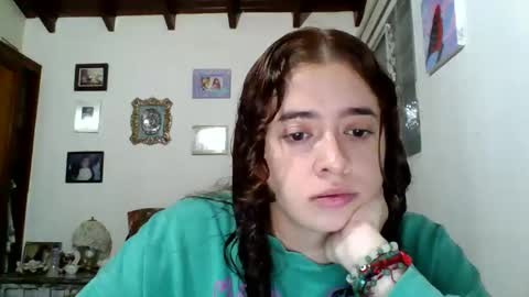  kitty independent model online show from 01/28/25, 11:28