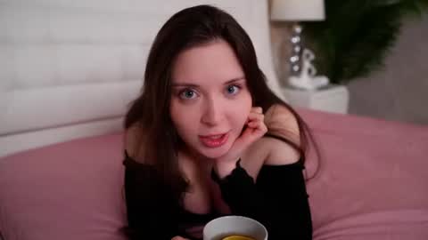 Katya online show from 06/11/26, 05:55