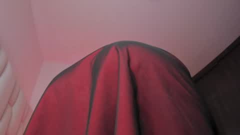 Snapshot of kittyerotica chatting on 05/13/26, 12:30 kittyerotica online show from 05/13/26, 12:30