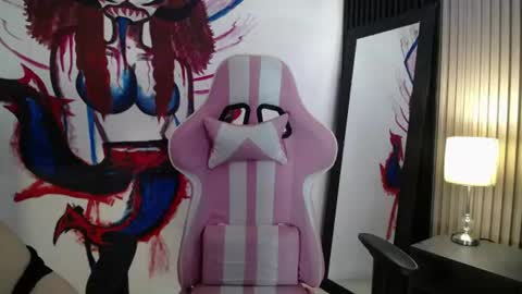 kittyhouse_hs online show from 06/18/26, 08:24