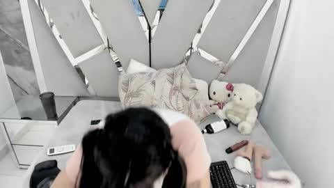 kittyhtx online show from 09/15/25, 04:45