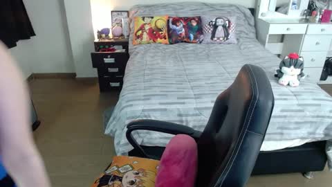 Isabel online show from 09/21/25, 11:06