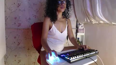 Viktoria online show from 12/19/25, 06:31