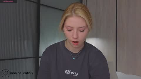 Monika online show from 03/11/25, 04:10