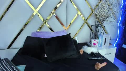 Snapshot of kittylovely__ chatting on 04/12/26, 04:28 kittylovely online show from 04/12/26, 04:28
