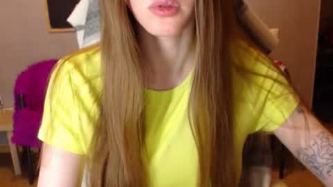 KittyloveMoon online show from 06/13/26, 07:56