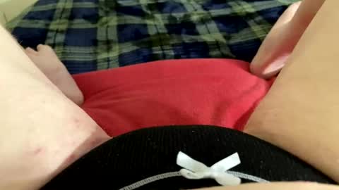 Snapshot of kittyneedsherdaddy chatting on 11/20/25, 10:15 kittyneedsherdaddy online show from 11/20/25, 10:15