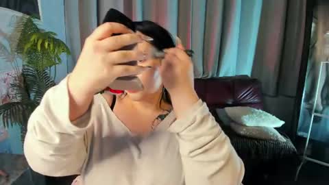 Kitty online show from 06/08/26, 05:08
