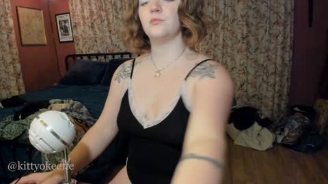 Miss Kitty OKeeffe online show from 01/02/25, 02:33