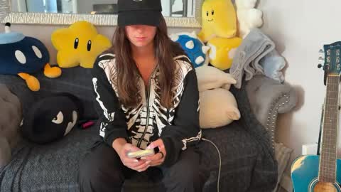 kittypurr79 online show from 05/19/26, 12:27