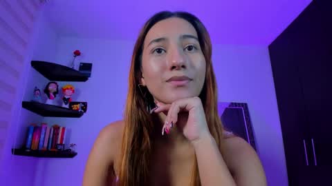 kitty online show from 10/03/25, 04:42