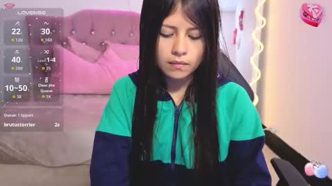 Kitty  online show from 10/13/25, 11:43