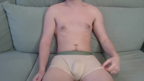 Snapshot of kittysweety_alex1 chatting on 11/25/25, 10:48 kittysweety_alex1 online show from 11/25/25, 10:48