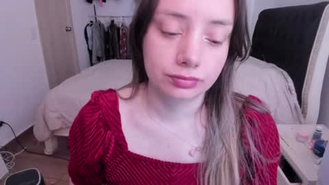 kittywantslove23 online show from 06/28/26, 08:26