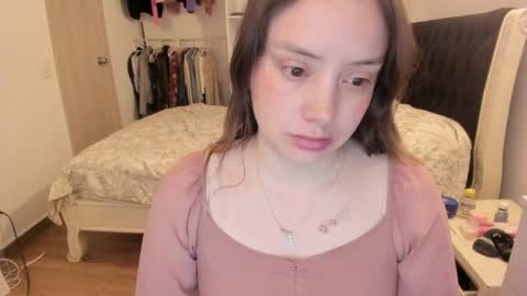 kittywantslove23 online show from 06/29/26, 11:27