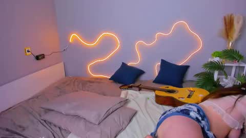 Rina online show from 10/07/25, 01:47