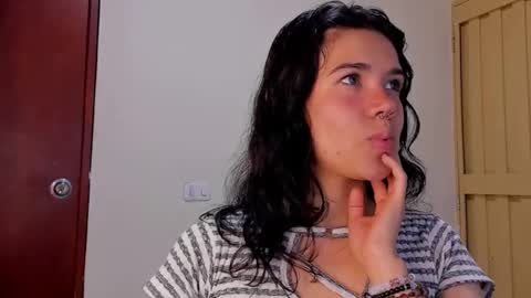 kiwi_mmm online show from 01/12/25, 01:53