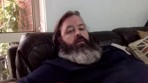 Kiwiabroad online show from 02/13/25, 07:13