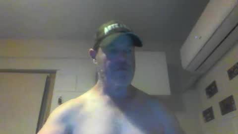 Snapshot of kiwiguy19773 chatting on 01/29/25, 08:51 kiwiguy19773 online show from 01/29/25, 08:51