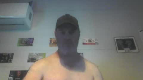 Snapshot of kiwiguy19773 chatting on 11/09/25, 02:43 kiwiguy19773 online show from 11/09/25, 02:43
