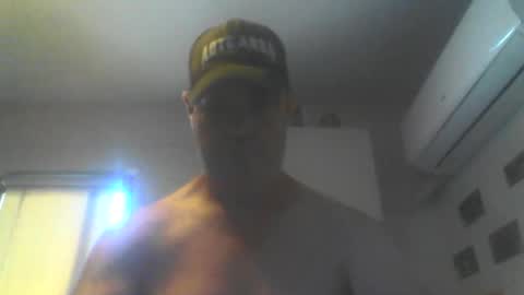 kiwiguy19773 online show from 02/22/26, 11:36