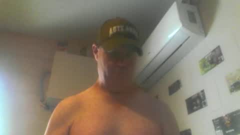 kiwiguy19773 online show from 03/21/26, 09:29
