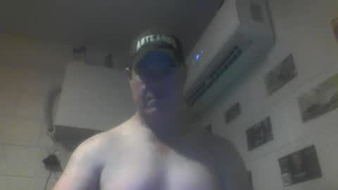kiwiguy19773 online show from 05/27/26, 06:54