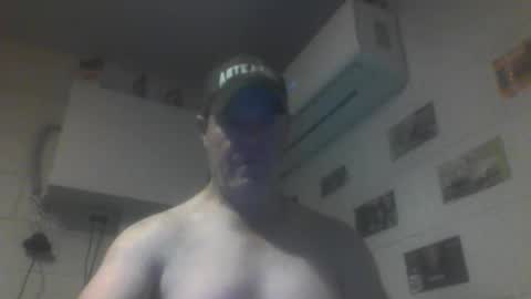 kiwiguy19773 online show from 06/01/26, 07:10