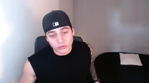 kiyo__ online show from 04/01/26, 07:00