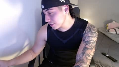 kiyo__ online show from 05/15/26, 01:23