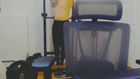 Snapshot of kjei189009 chatting on 03/12/25, 01:14 kjei189009 online show from 03/12/25, 01:14