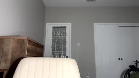 kkyle57 online show from 10/16/25, 12:39