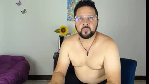 Klarck  online show from 12/25/24, 05:47