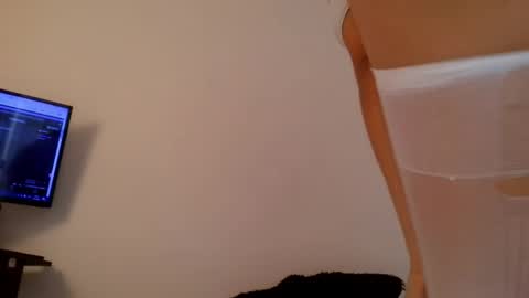 Snapshot of klariiz09 chatting on 06/04/26, 12:55 klariiz09 online show from 06/04/26, 12:55