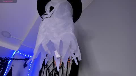 klariz09 online show from 10/25/25, 08:25