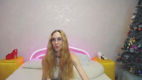 Klary online show from 01/19/25, 03:32