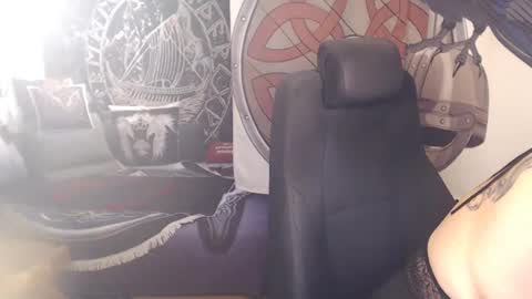 Michelle online show from 02/12/25, 07:55