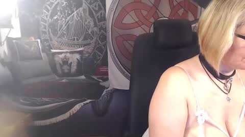 Michelle online show from 02/13/25, 07:56