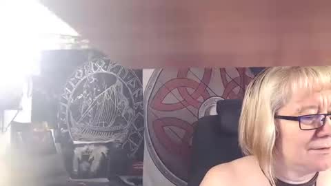 Michelle online show from 02/14/25, 05:25